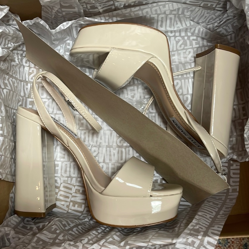 Steven Madden Lessa Heel